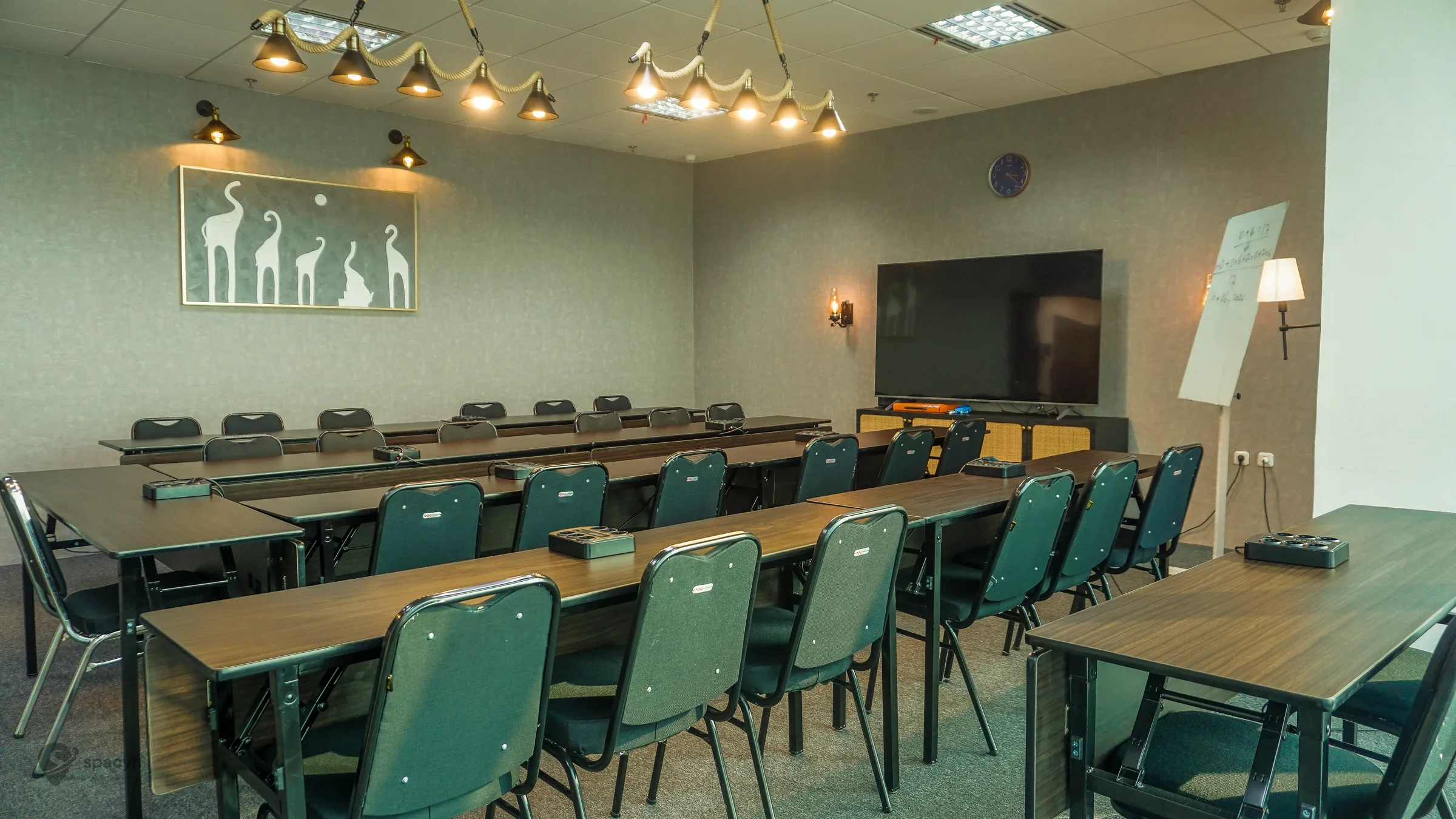 Chill Room Chillaboration untuk meeting dan kolaborasi tim